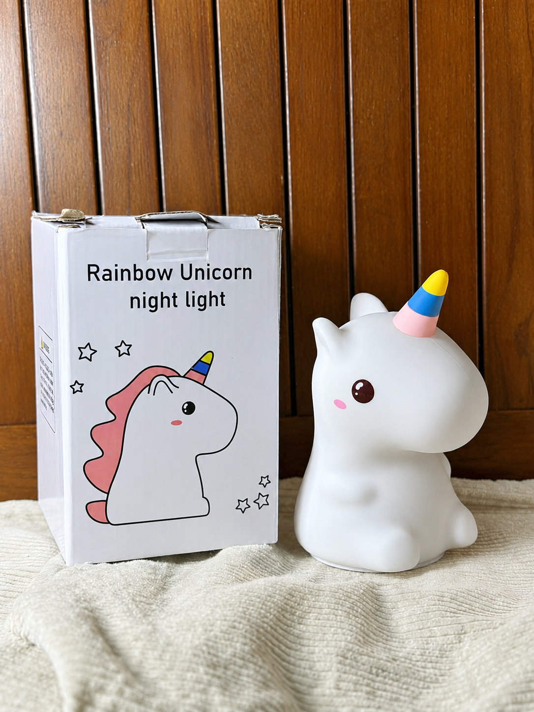 LIGHTNING RAINBOW UNICORN