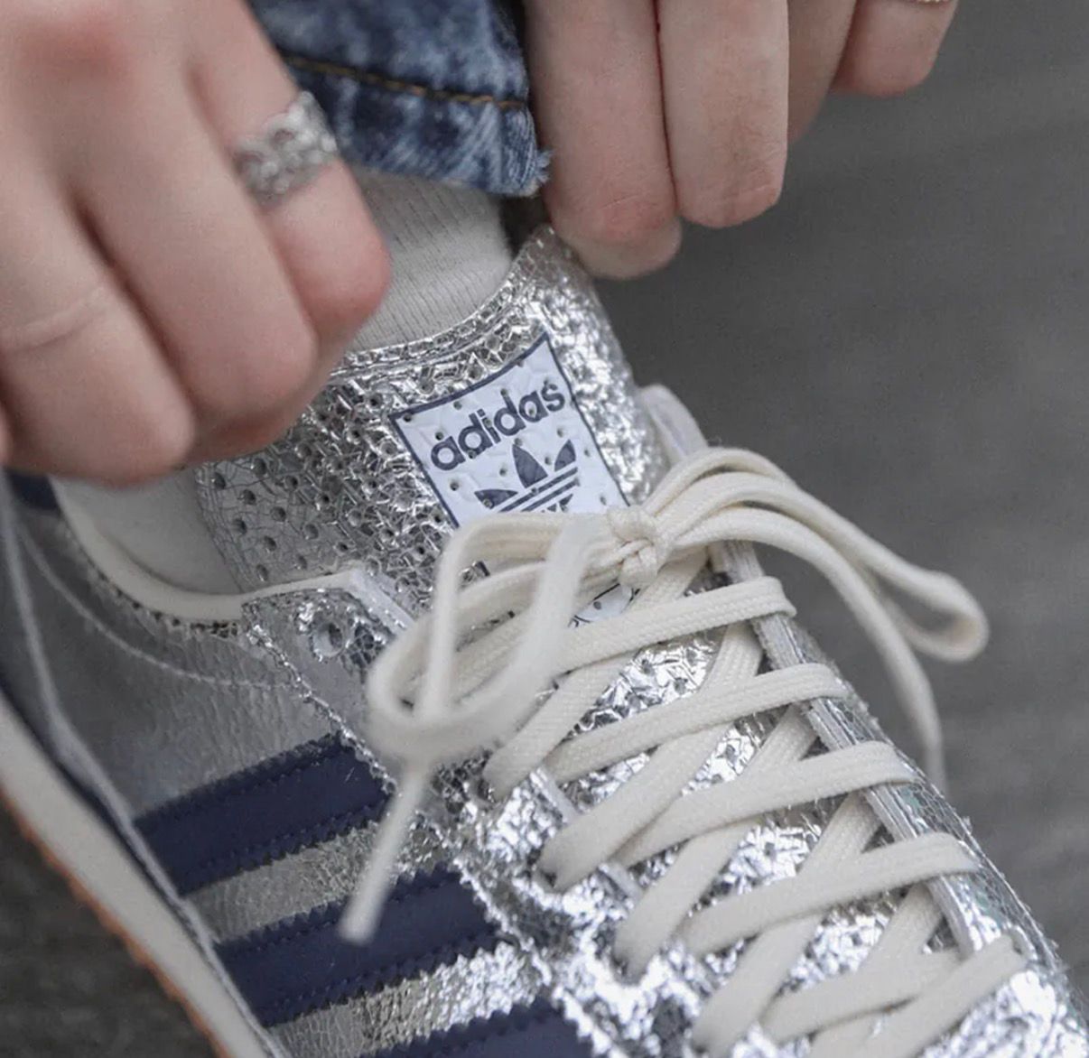 ADIDAS ORIGINALS SL 72 SILVER METALLIC GREEN