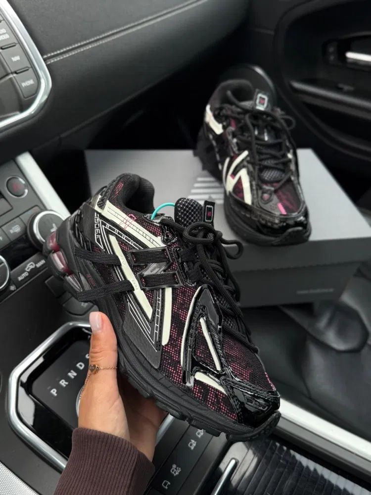 NEW BALANCE 1906 A DRAGON BERRY