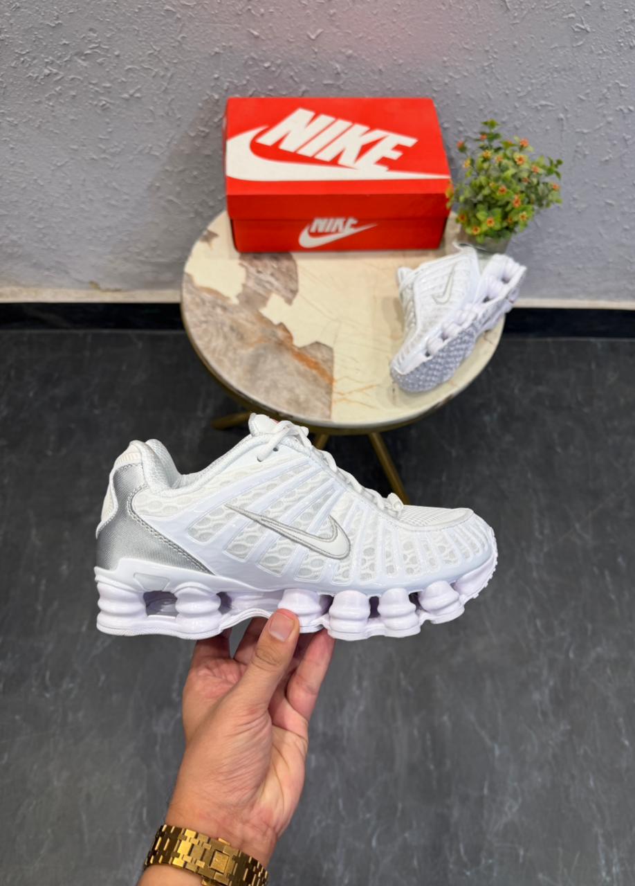 NIKE SHOX TL TRIPPLE WHITE
