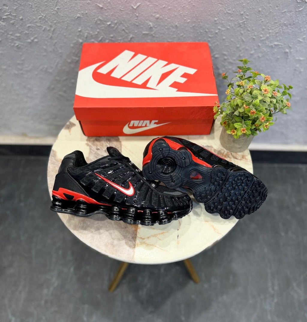 NIKE SHOX TL BLACK RED