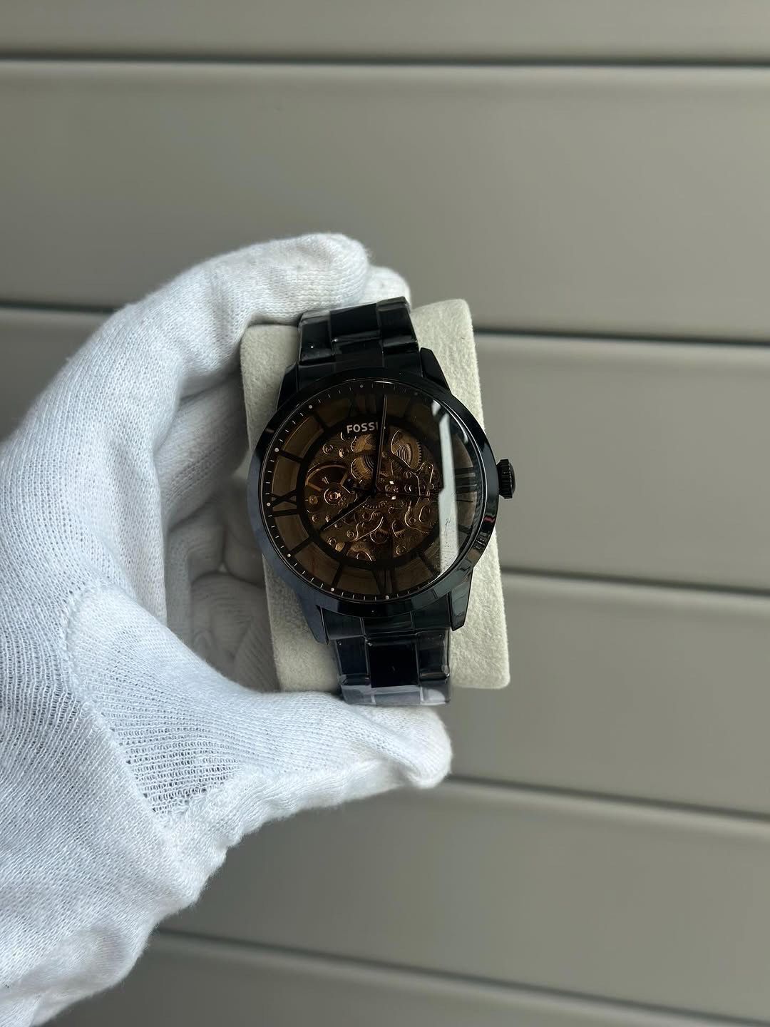 FOSSIL