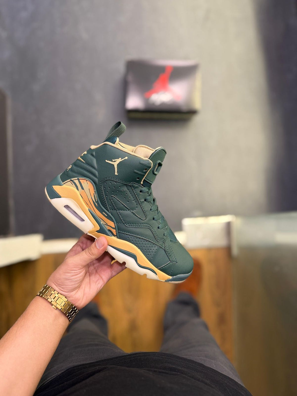 AIR JORDANS JUMPMAN MVP GREEN ORANGE