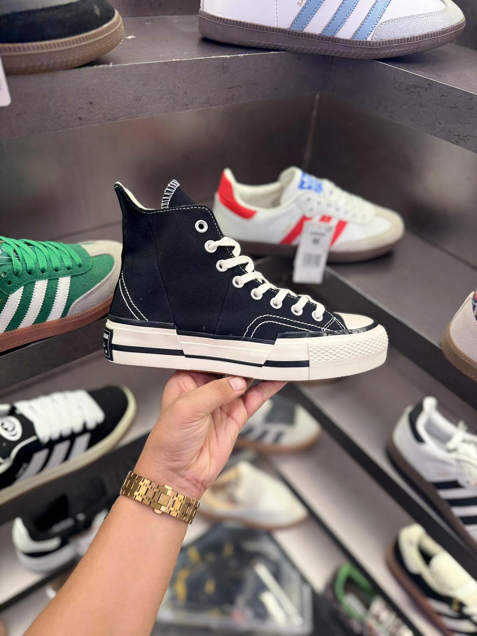 CONVERSE CHUCK MID PLUS BLACK WHITE