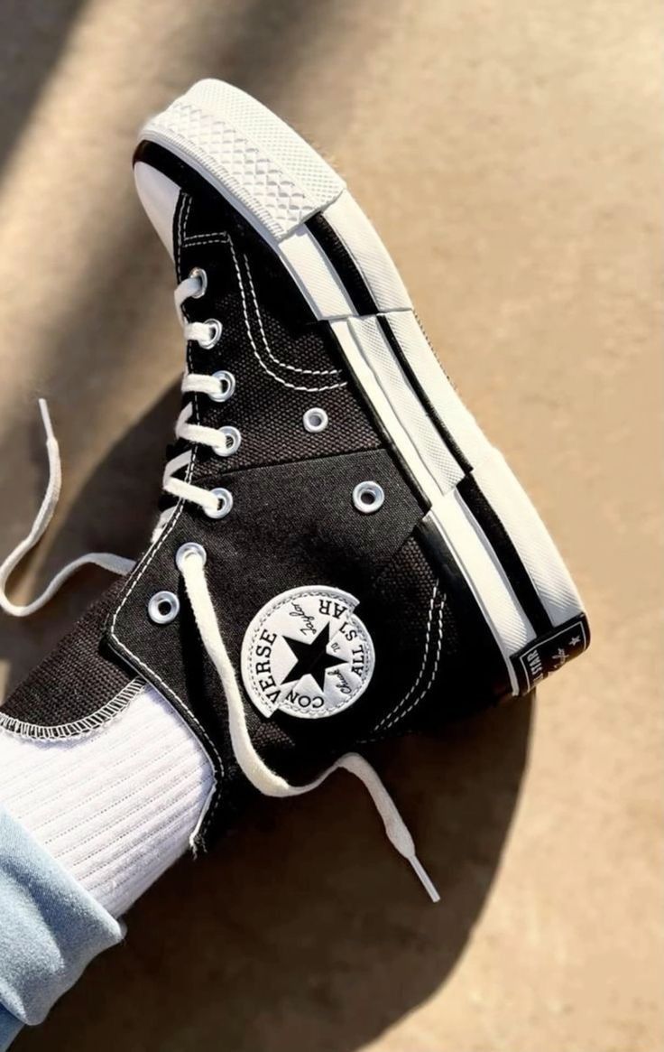 CONVERSE CHUCK MID PLUS BLACK WHITE