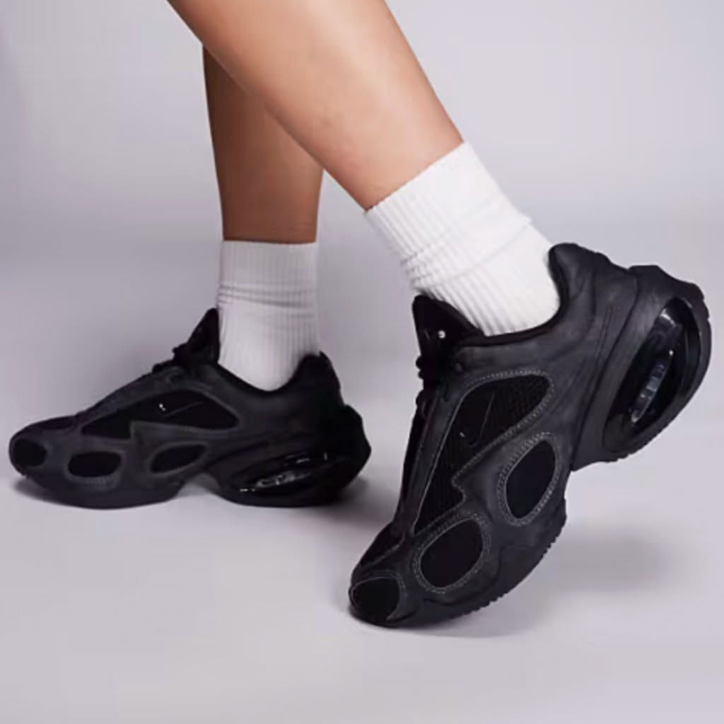 NIKE AIRMAX MUSE 2025 TRIPLE BLACK