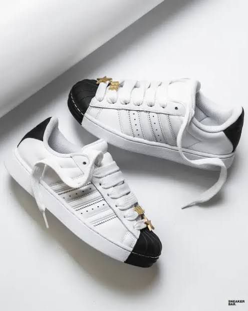 ADIDAS ORIGINALS SUPERSTAR  SECOND GENERATION BLACK & WHITE2026 FOR GIRLS AND BOYS