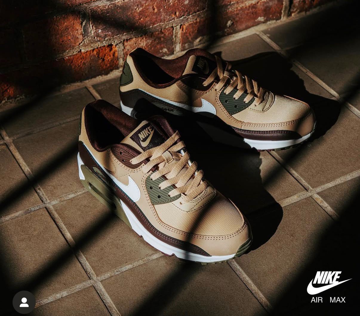 NIKE AIRMAX