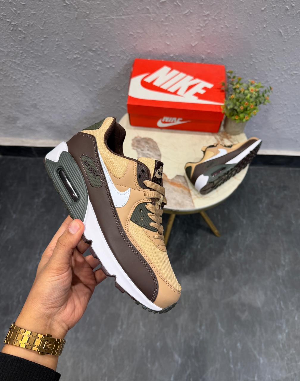 NIKE AIRMAX