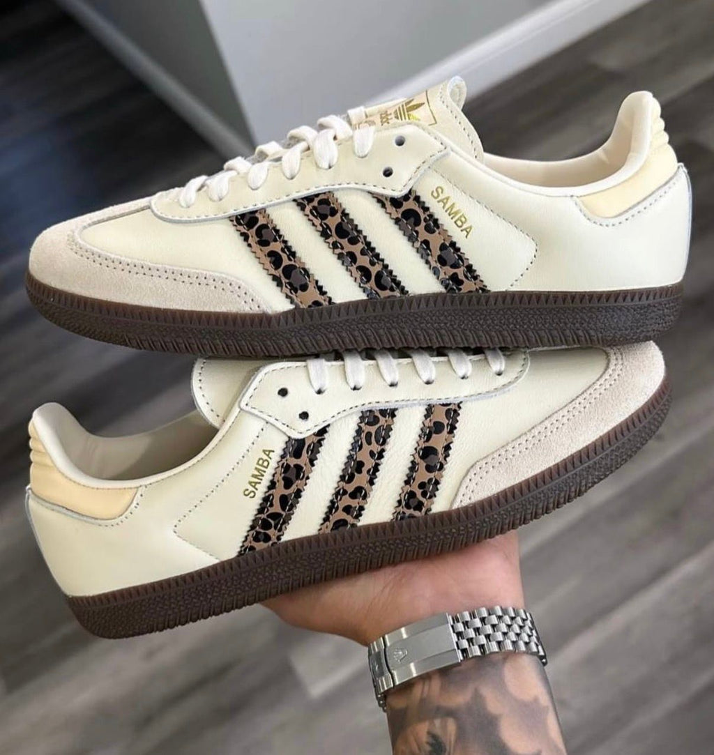 ADIDAS ORIGINALS SAMBA CHERRY WHITE STRIPES & CREAM LEOPERD STRIPES