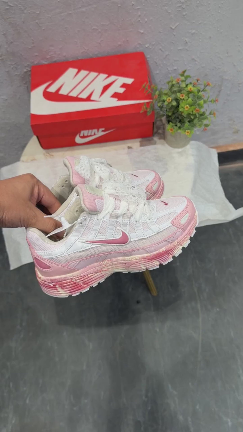NIKE P-6000