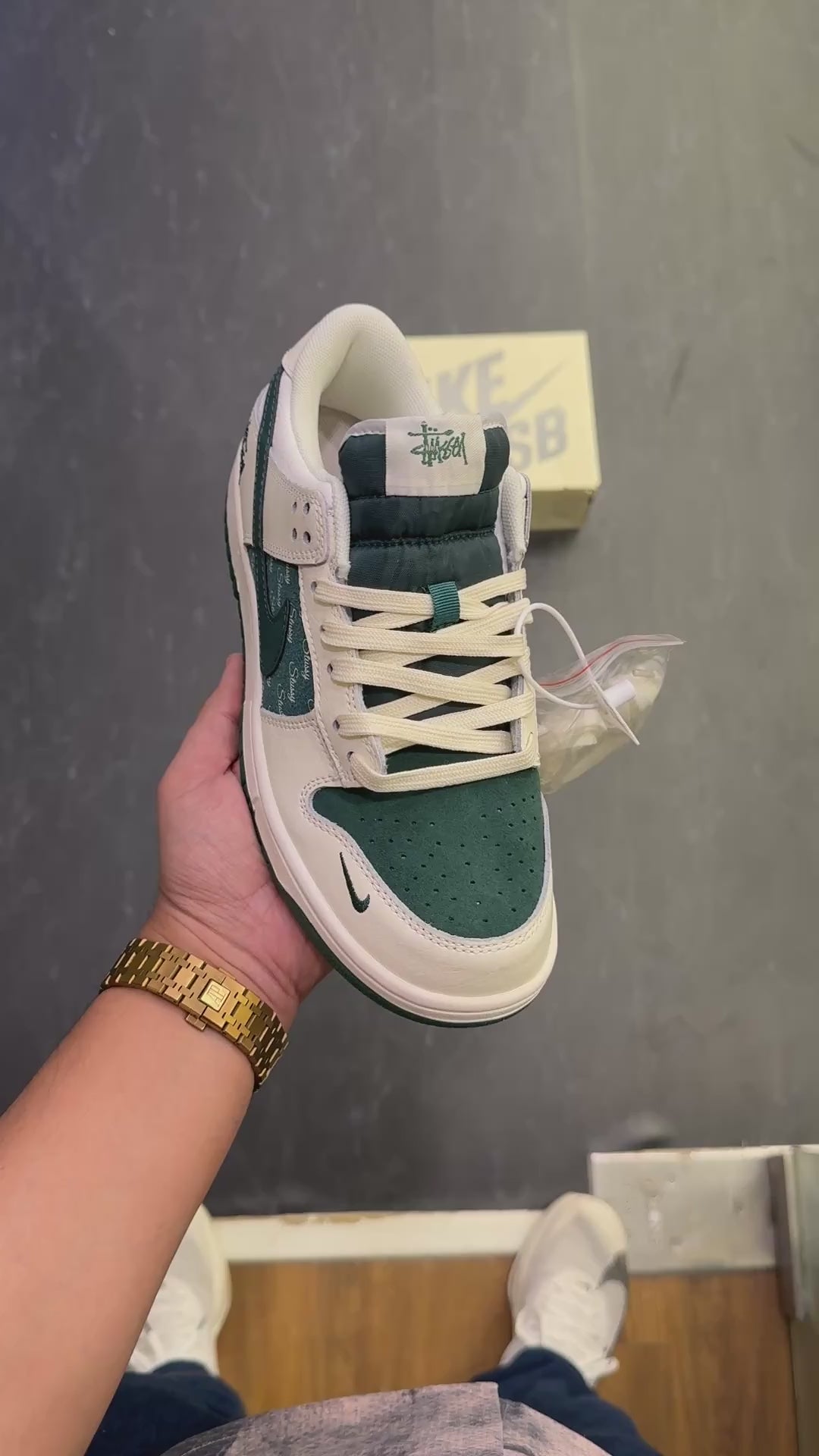 NIKE SB DUNK STUSSY WHITE DARK GREEN