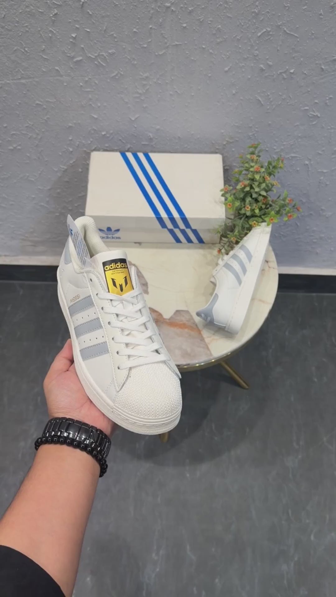 ADIDAS ORIGINALS SUPERSTAR MESSI WHITE GREY